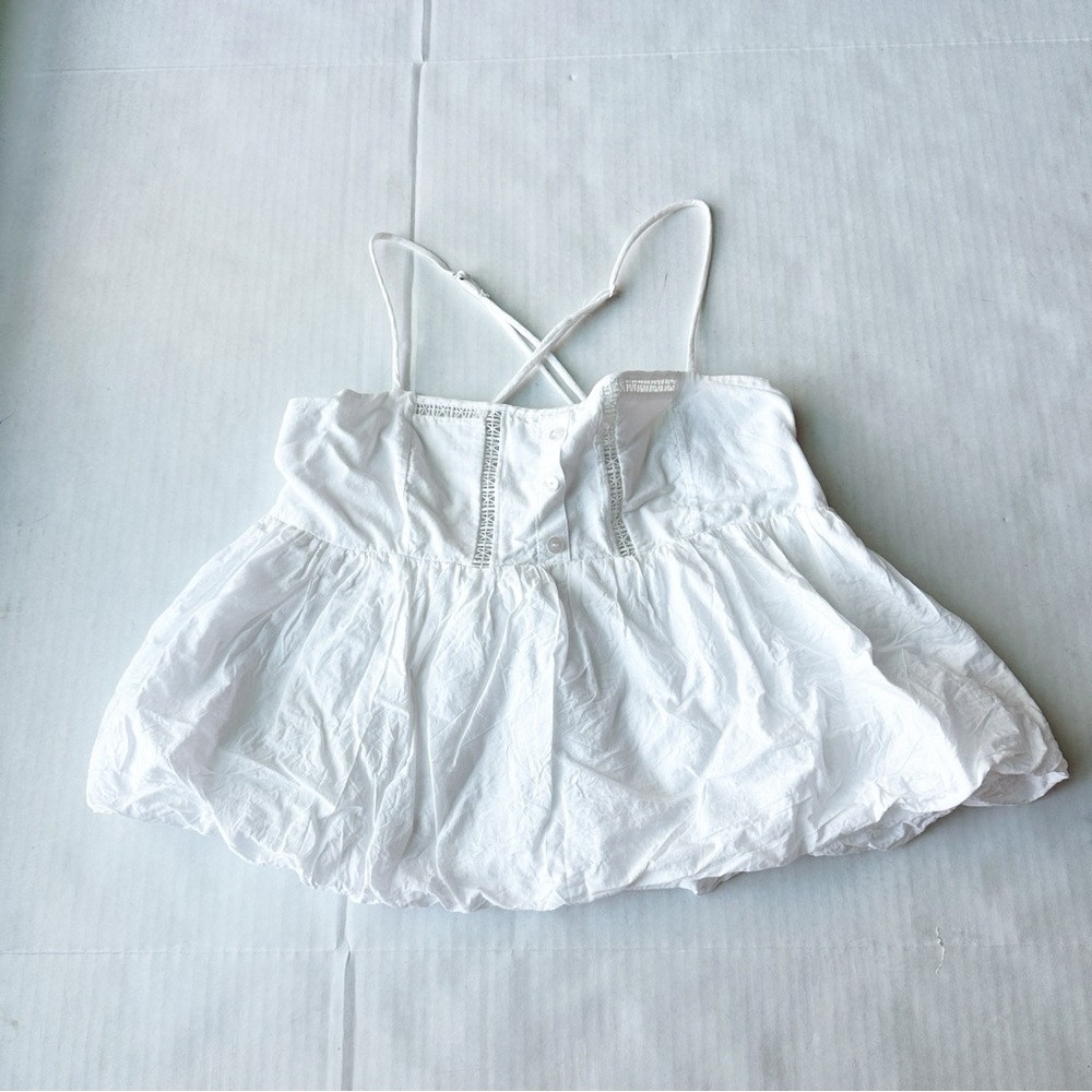 ZARA Woman's Strappy Baby Doll Top in White
NWOT size